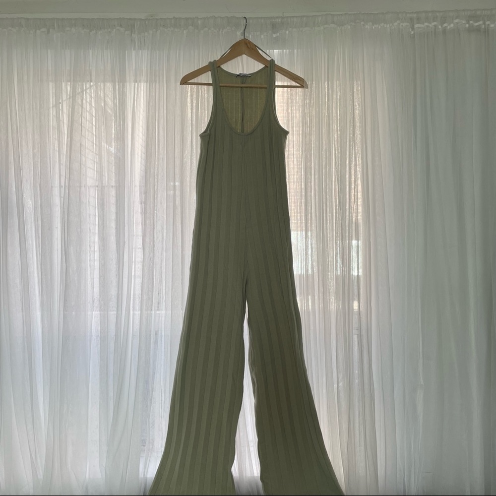 Cozy knit jumpsuit size small Zara
